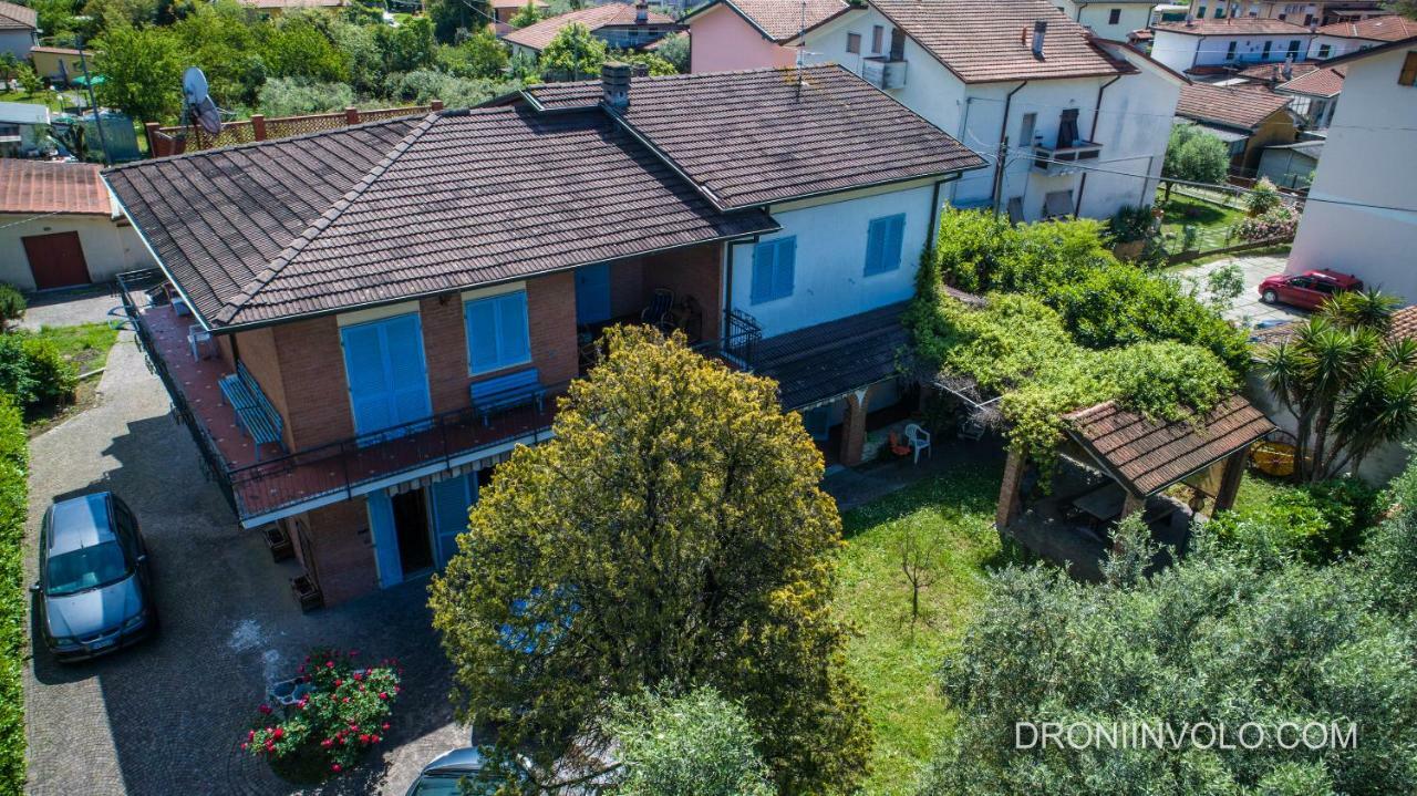 Casa Degli Zii Appartamento Guido Luni Екстер'єр фото
